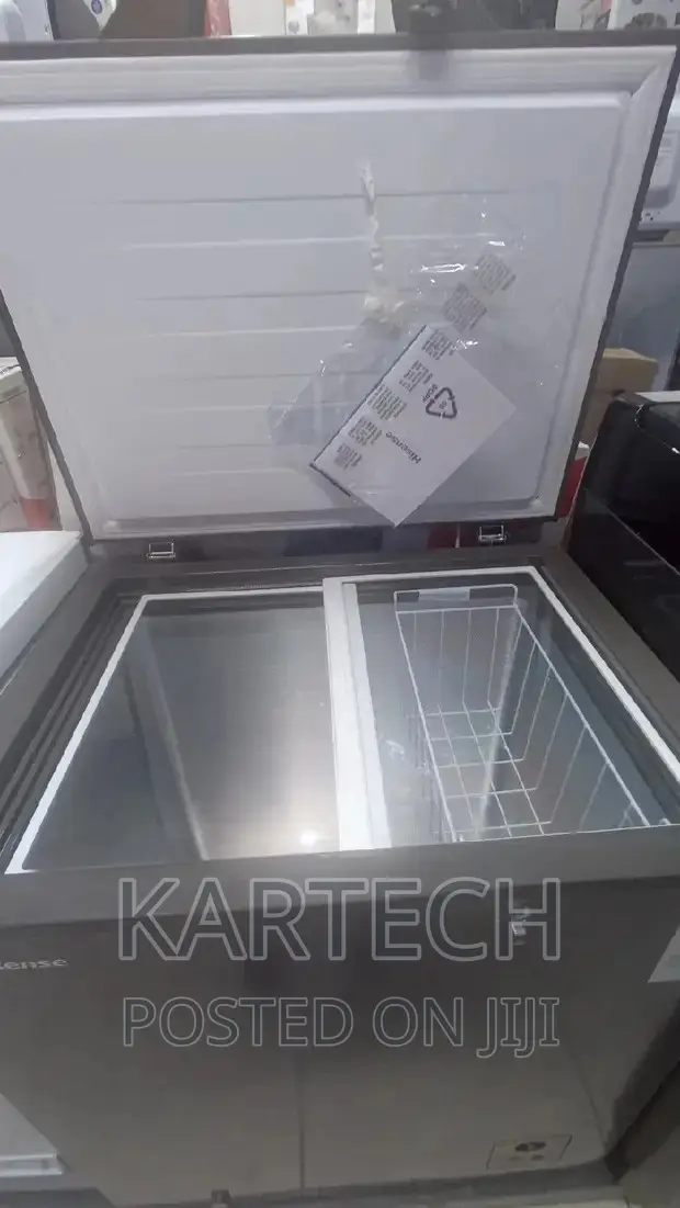 Hisense FC142SH Chest Freezer