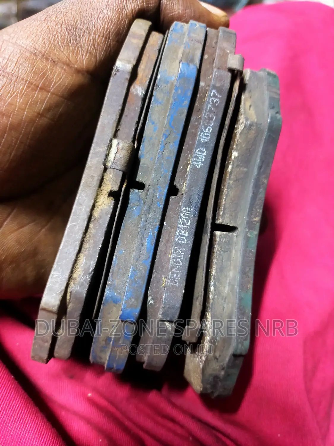 Prado J95,J120,J150,V8 200-Series Rear Brake Pads Available.