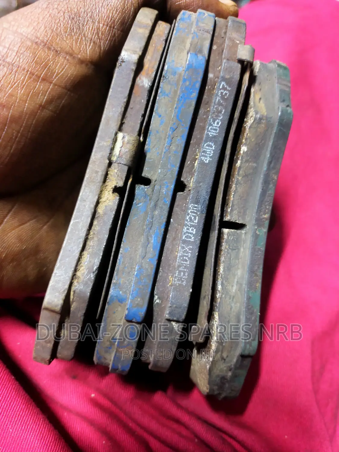 Prado J95,J120,J150,V8 200-Series Rear Brake Pads Available.