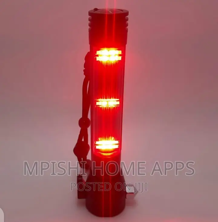 Multi-function Solar LED Flashlight