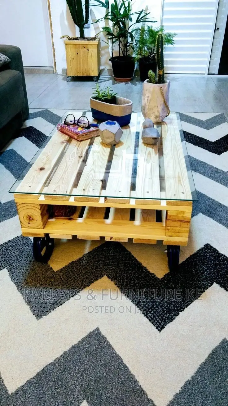 Unique Pallet Coffee Tables