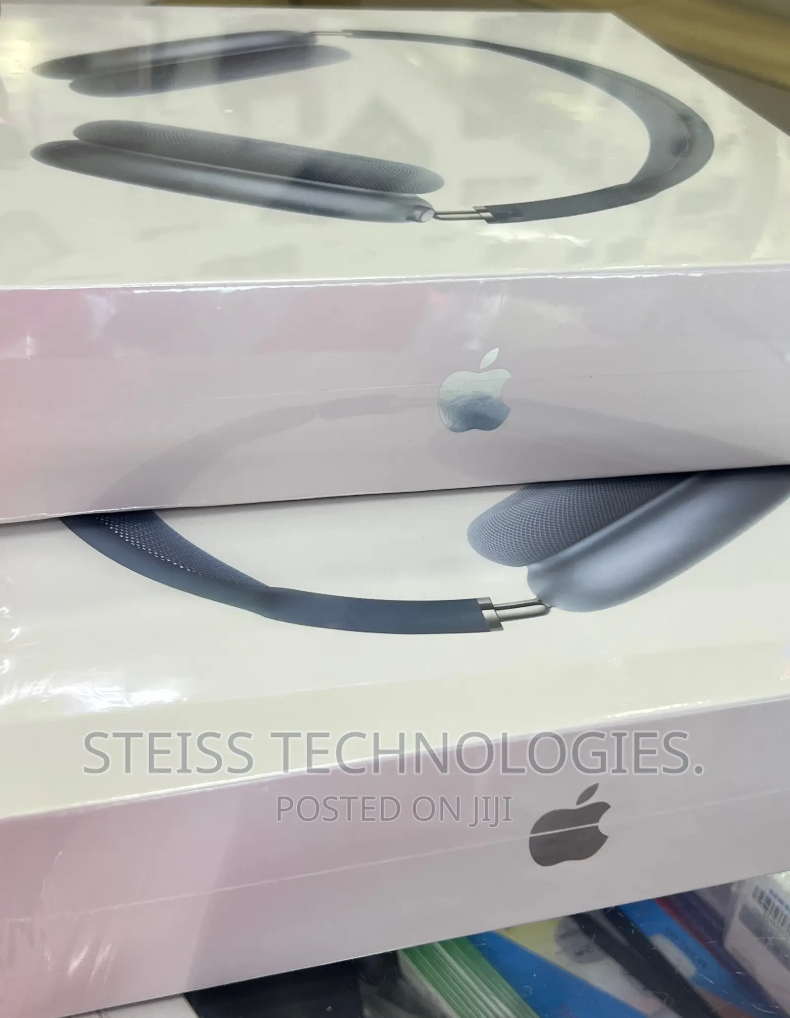 Apple Airpods-Max Headphones.