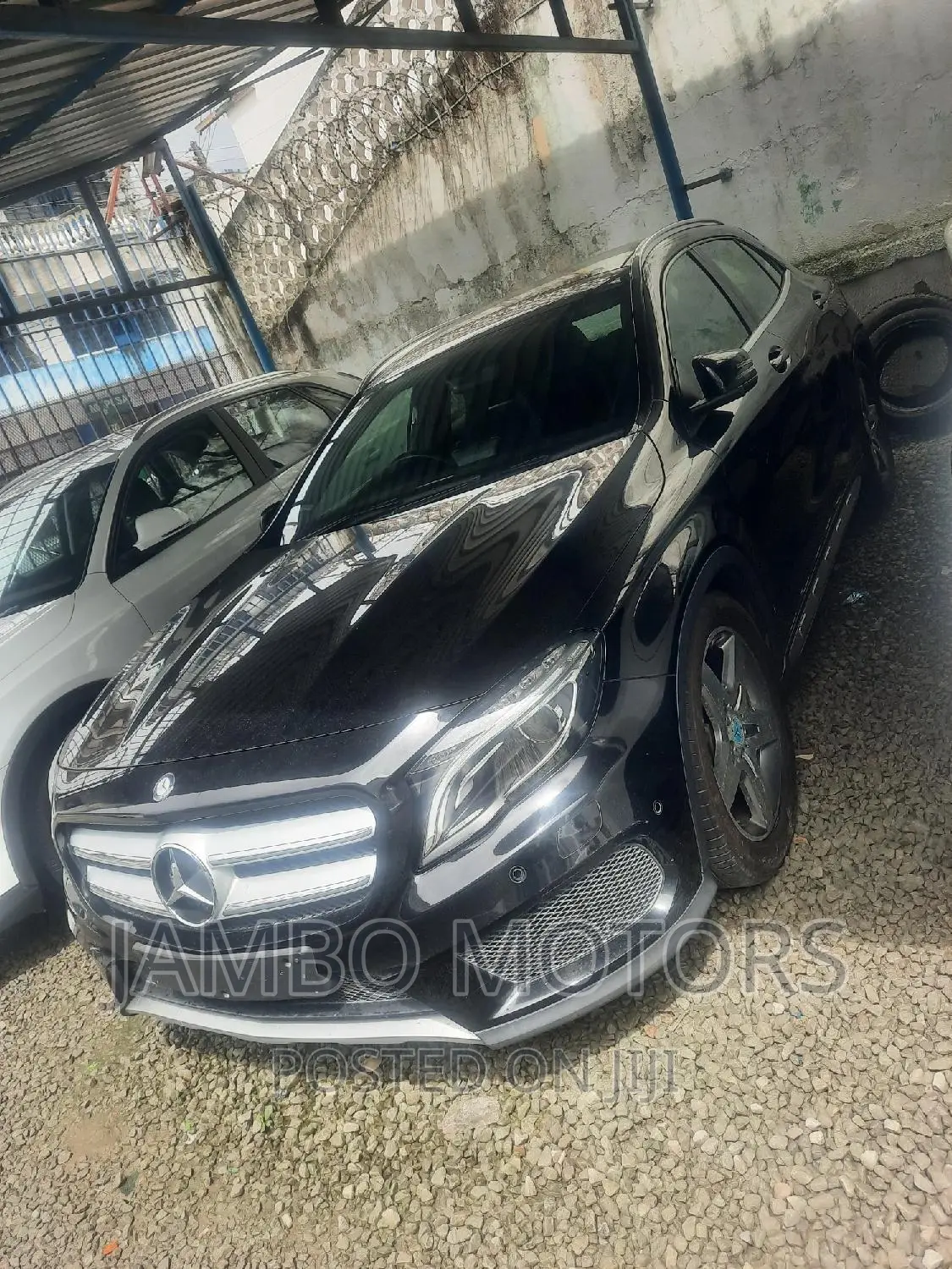 Mercedes-Benz GLA 250 2017 Black
