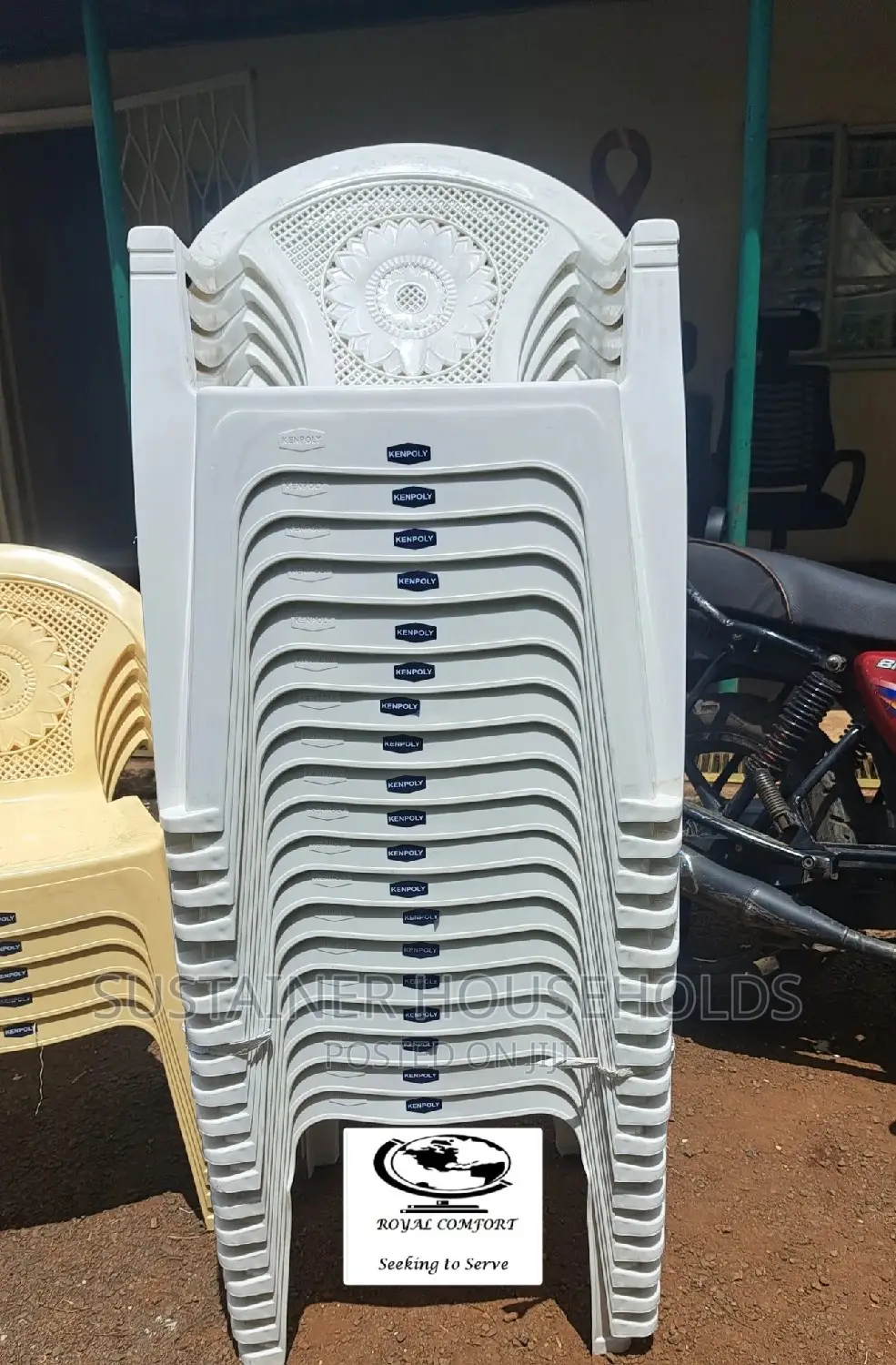 2014 Plastic Chairs