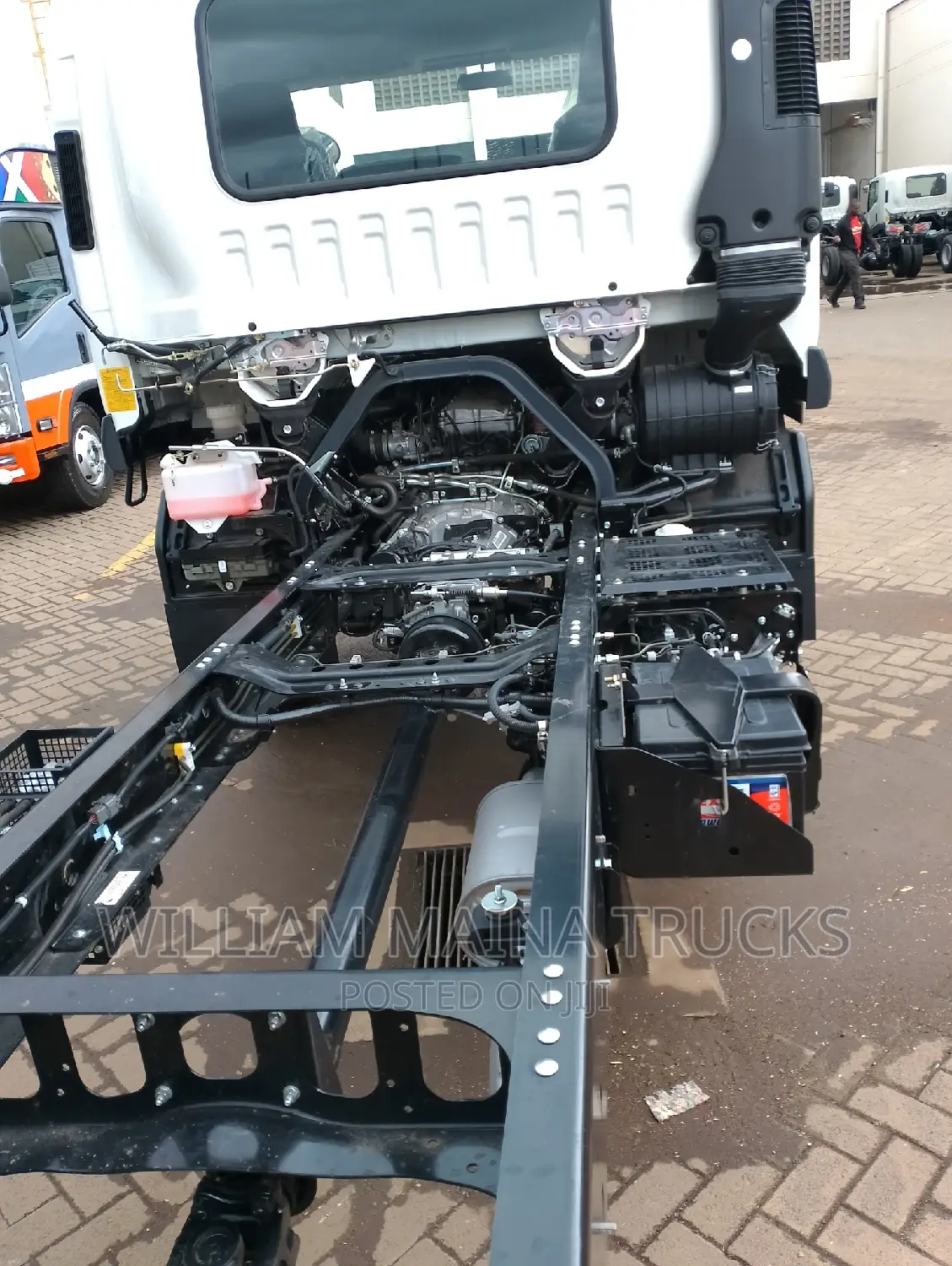Isuzu FRR Truck