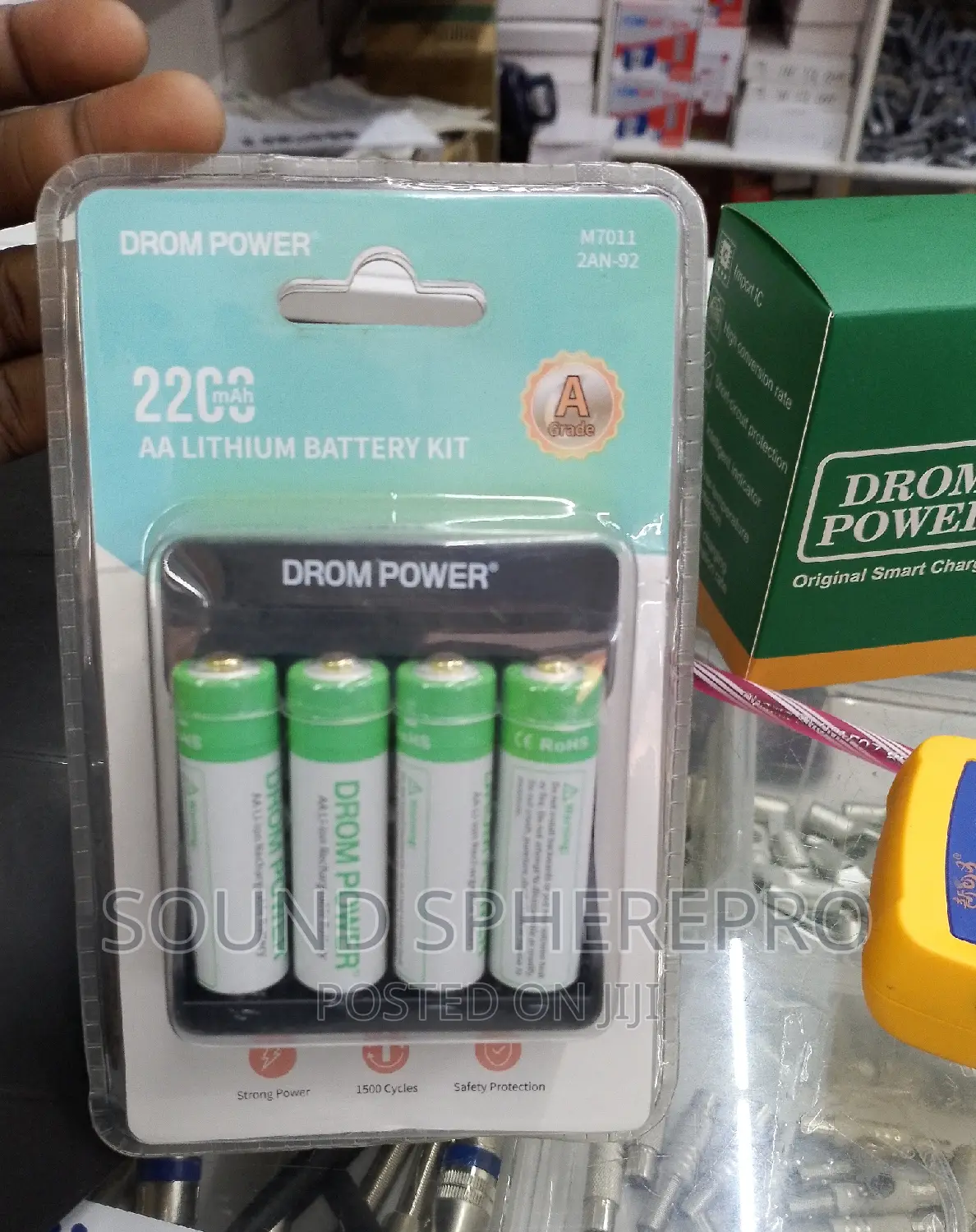 Drom Power AA Batteries Plus Charger