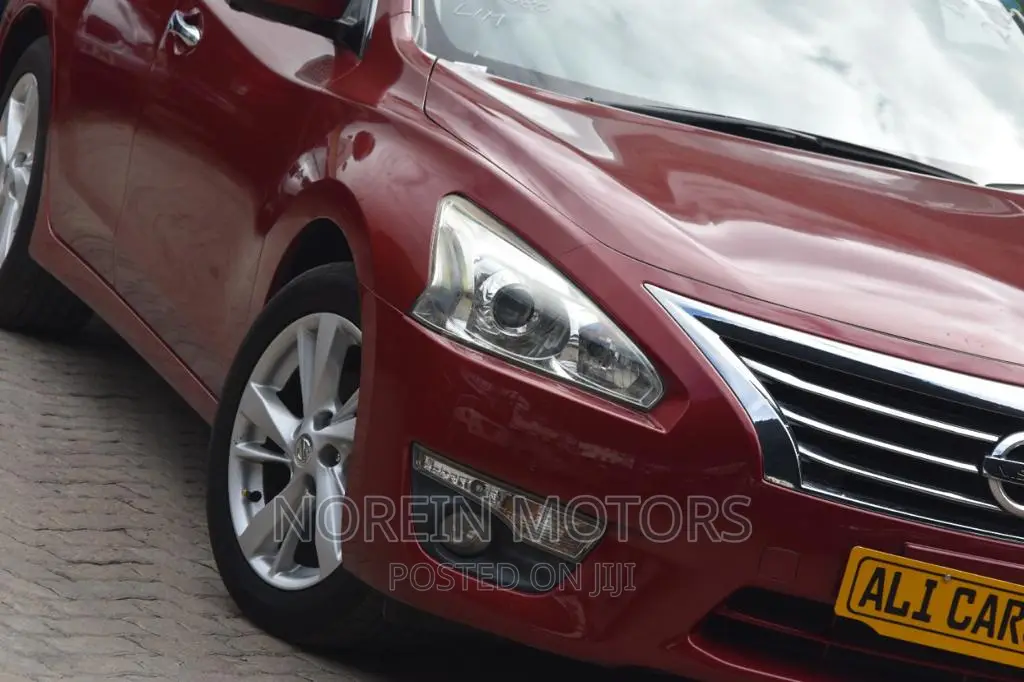 Nissan Teana 2016 Purple