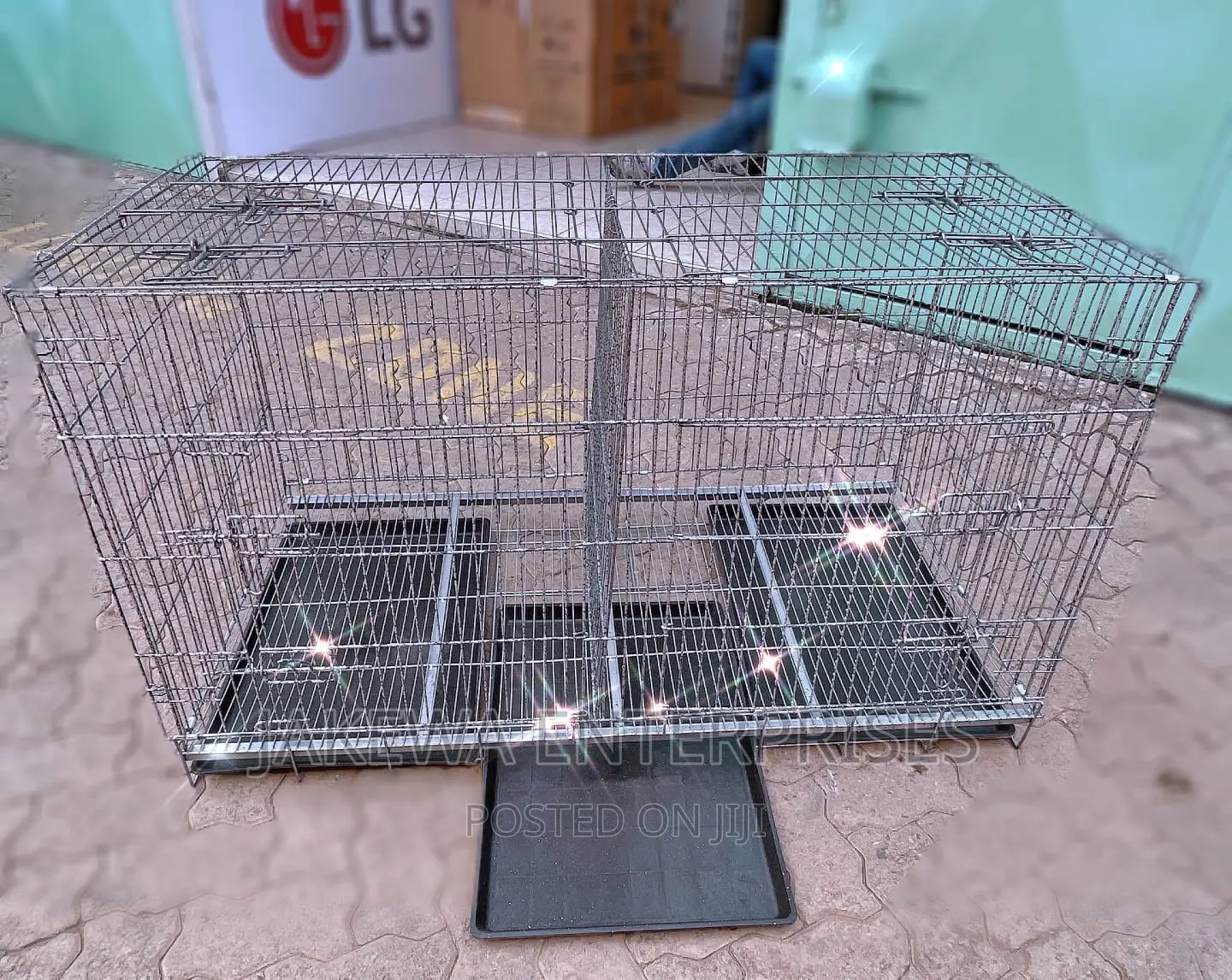 Large Foldable Cage Can to Hold Two Large Adult Dogs