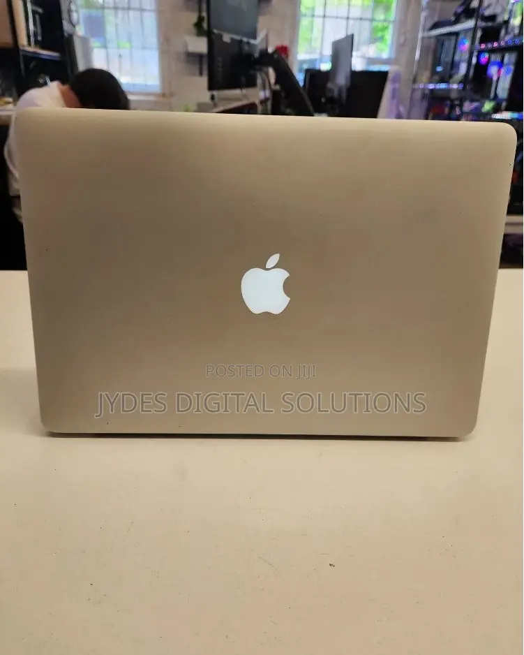 Laptop Apple MacBook Pro 2013 8GB Intel Core I7 SSD 256GB