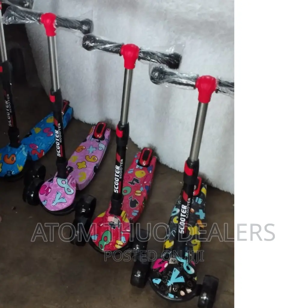 Kids Scooter With Music and Lights on Offer