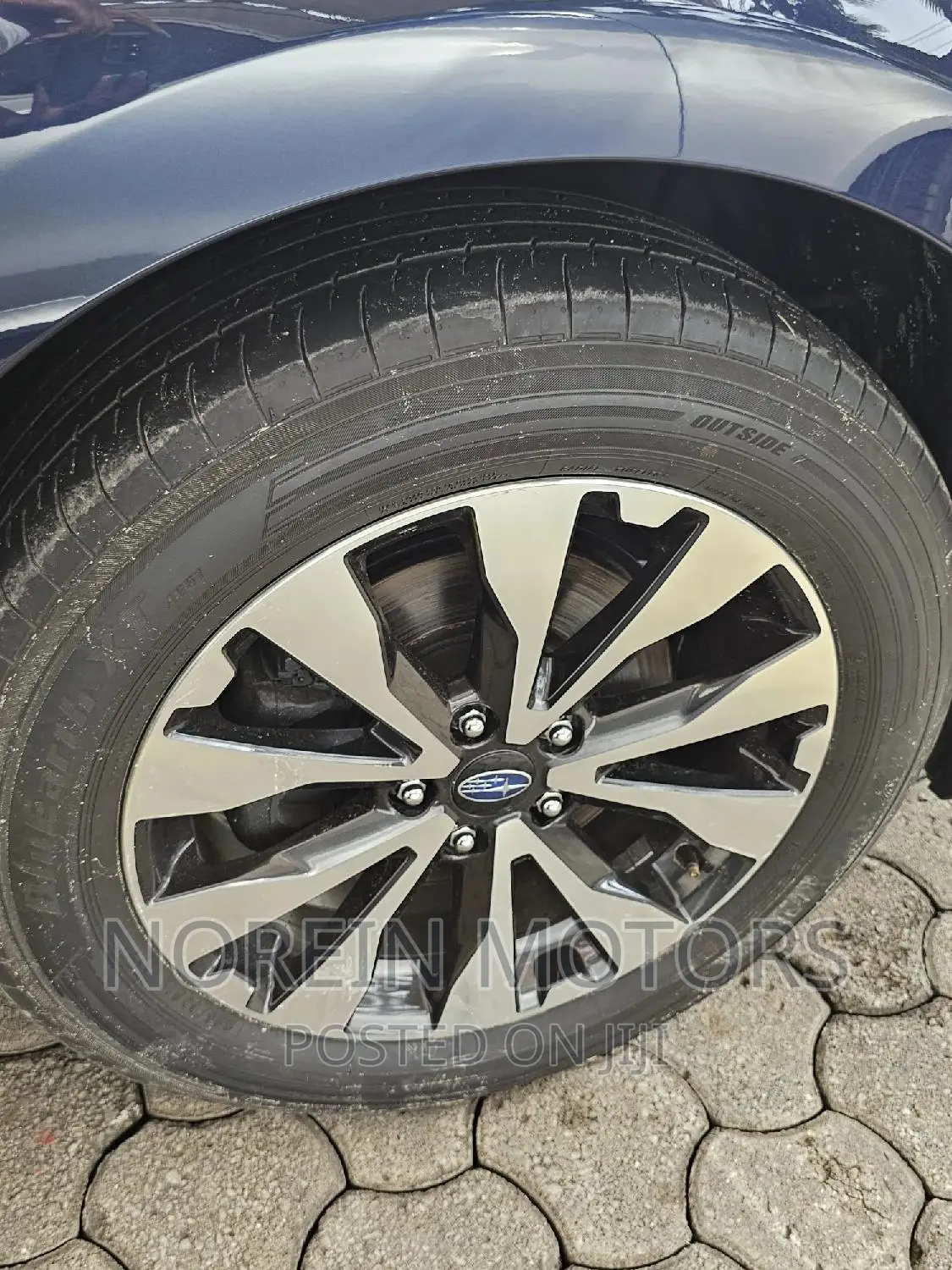 Subaru Outback 2017 Black