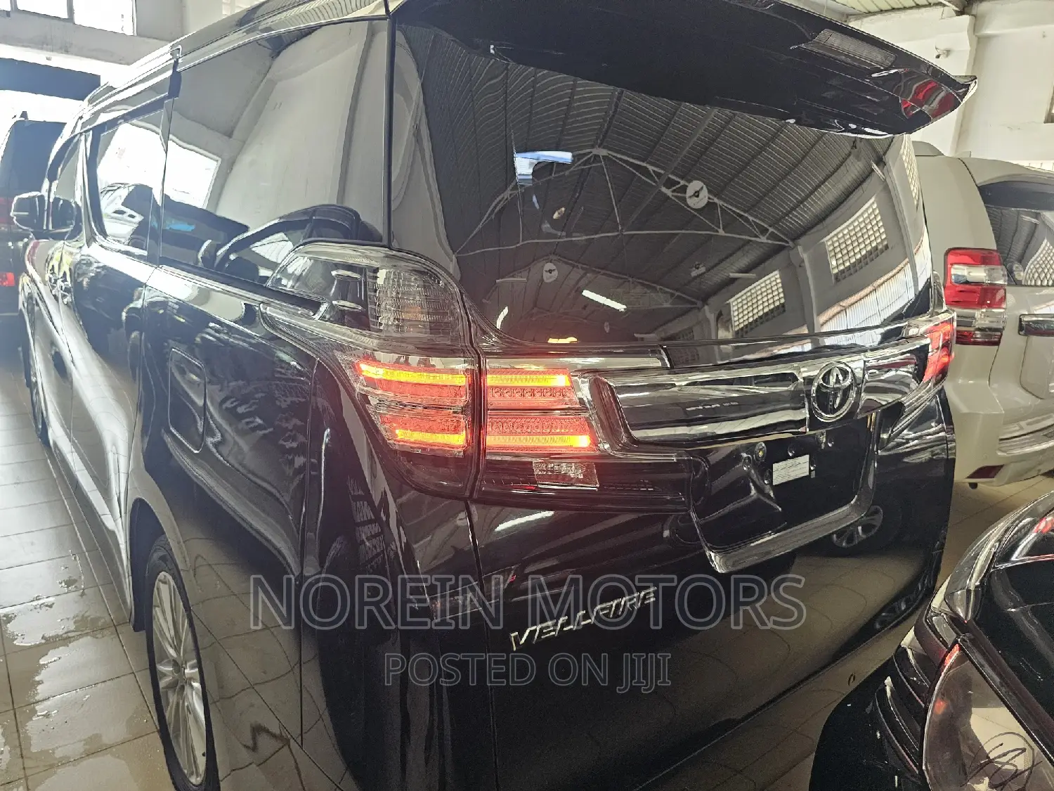 Toyota Vellfire 2017 Matt Black