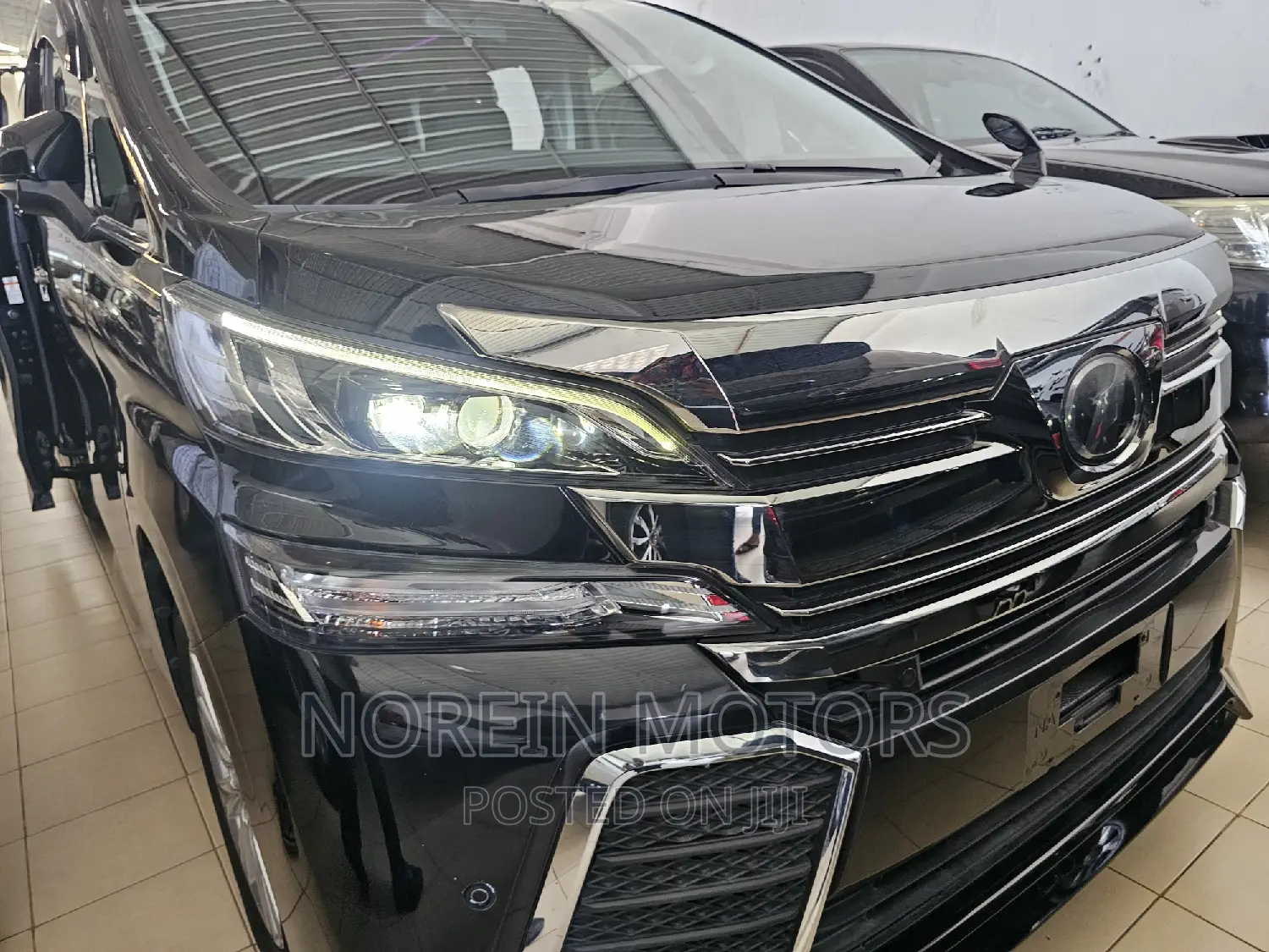 Toyota Vellfire 2017 Matt Black