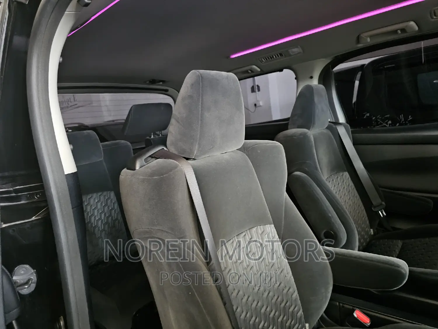 Toyota Vellfire 2017 Matt Black