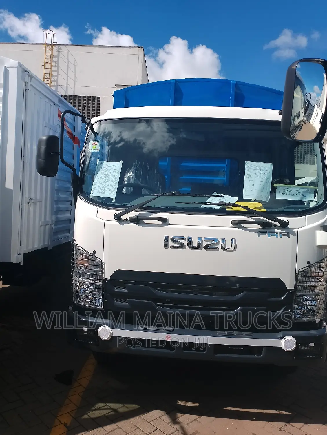 Isuzu FRR 90 (Enclosed Body)