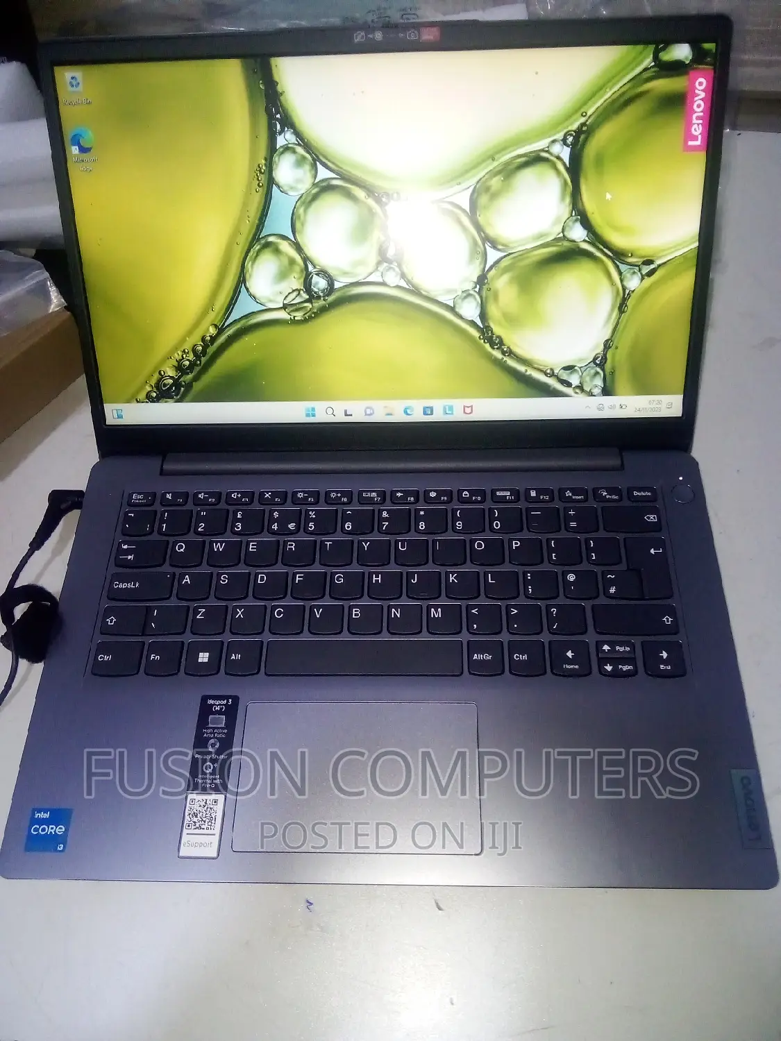 New Laptop Lenovo Ideapad 3 4GB Intel Core I3 SSD 256GB