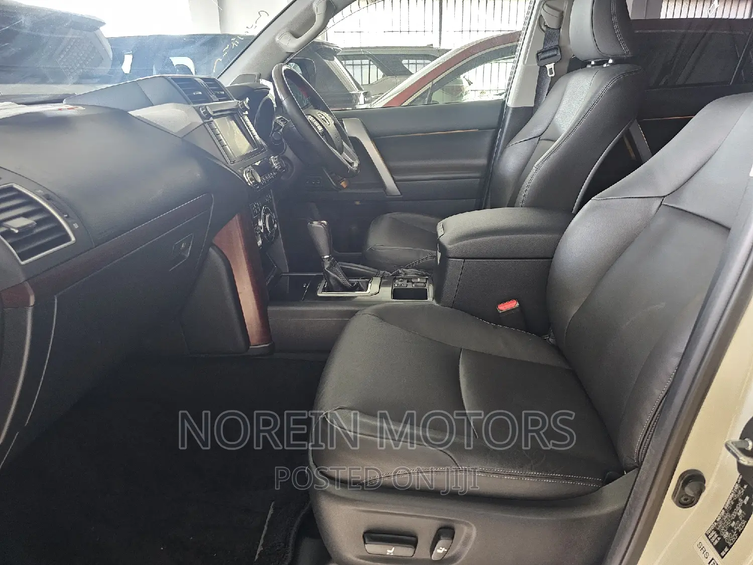Toyota Land Cruiser Prado 2017 Pearl