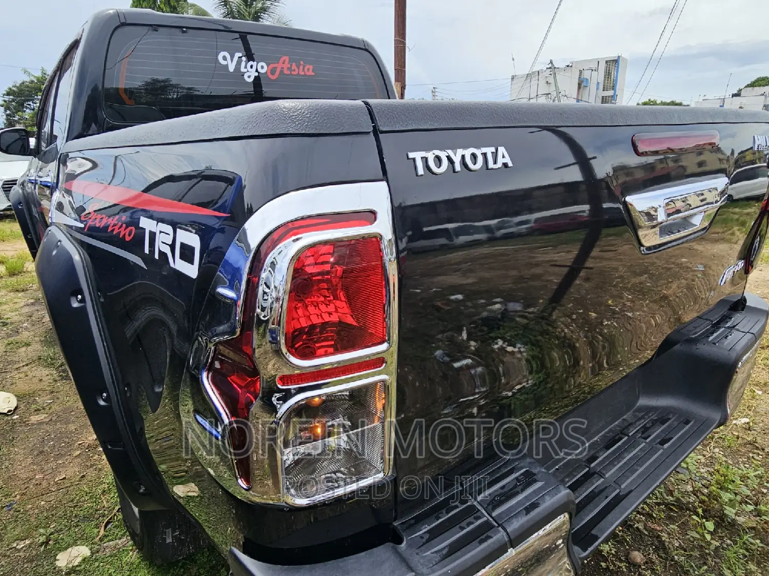 Toyota Hilux 2017 Black