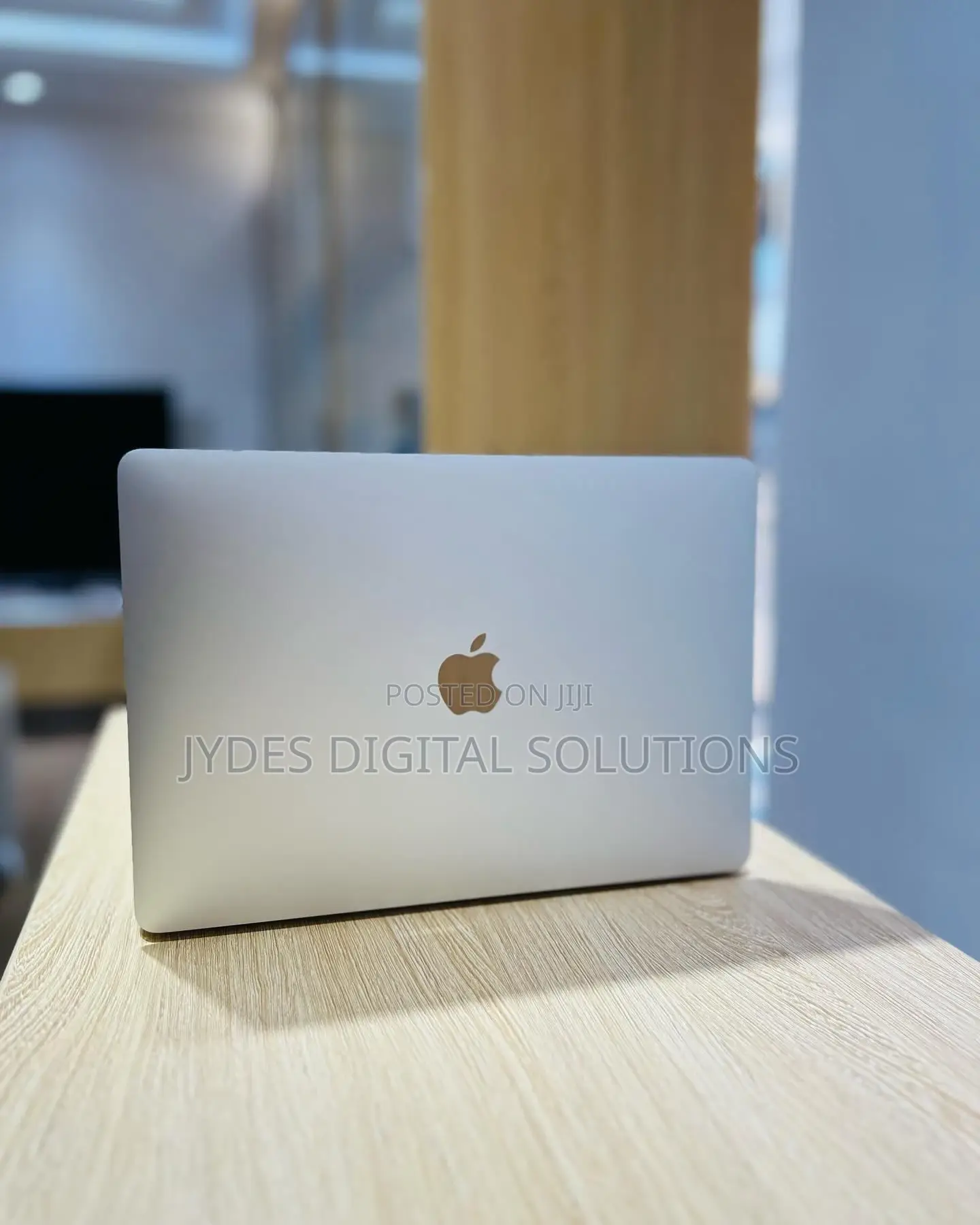Laptop Apple MacBook Pro 2016 8GB Intel Core I5 SSD 256GB