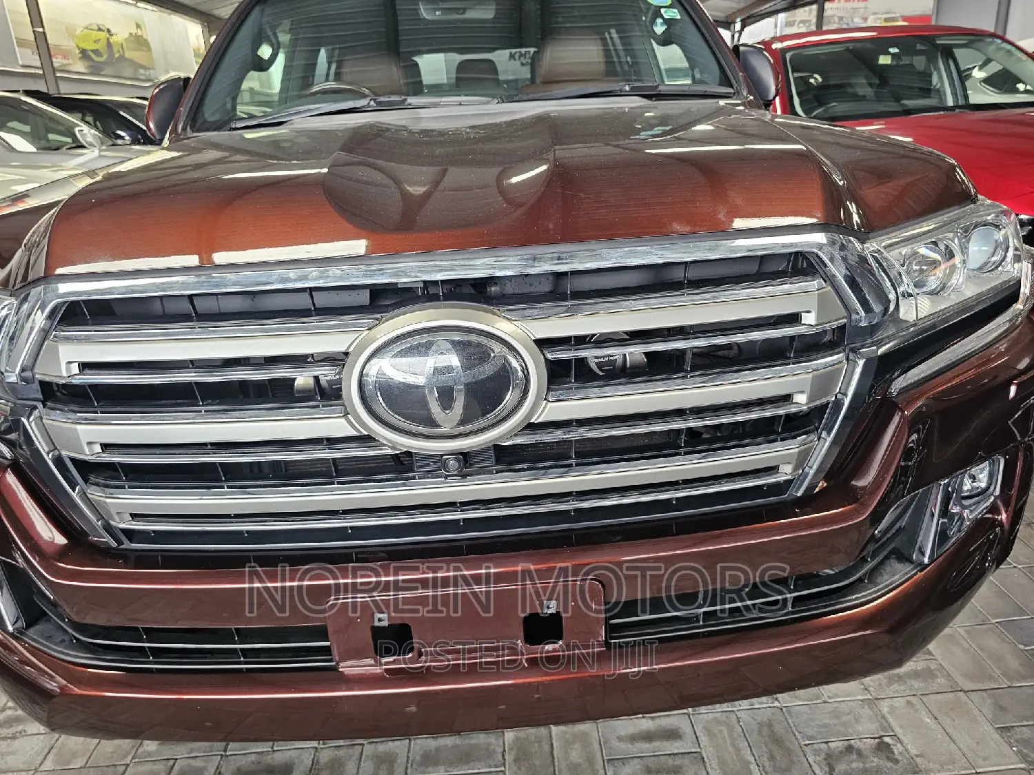Toyota Land Cruiser 2017 Brown