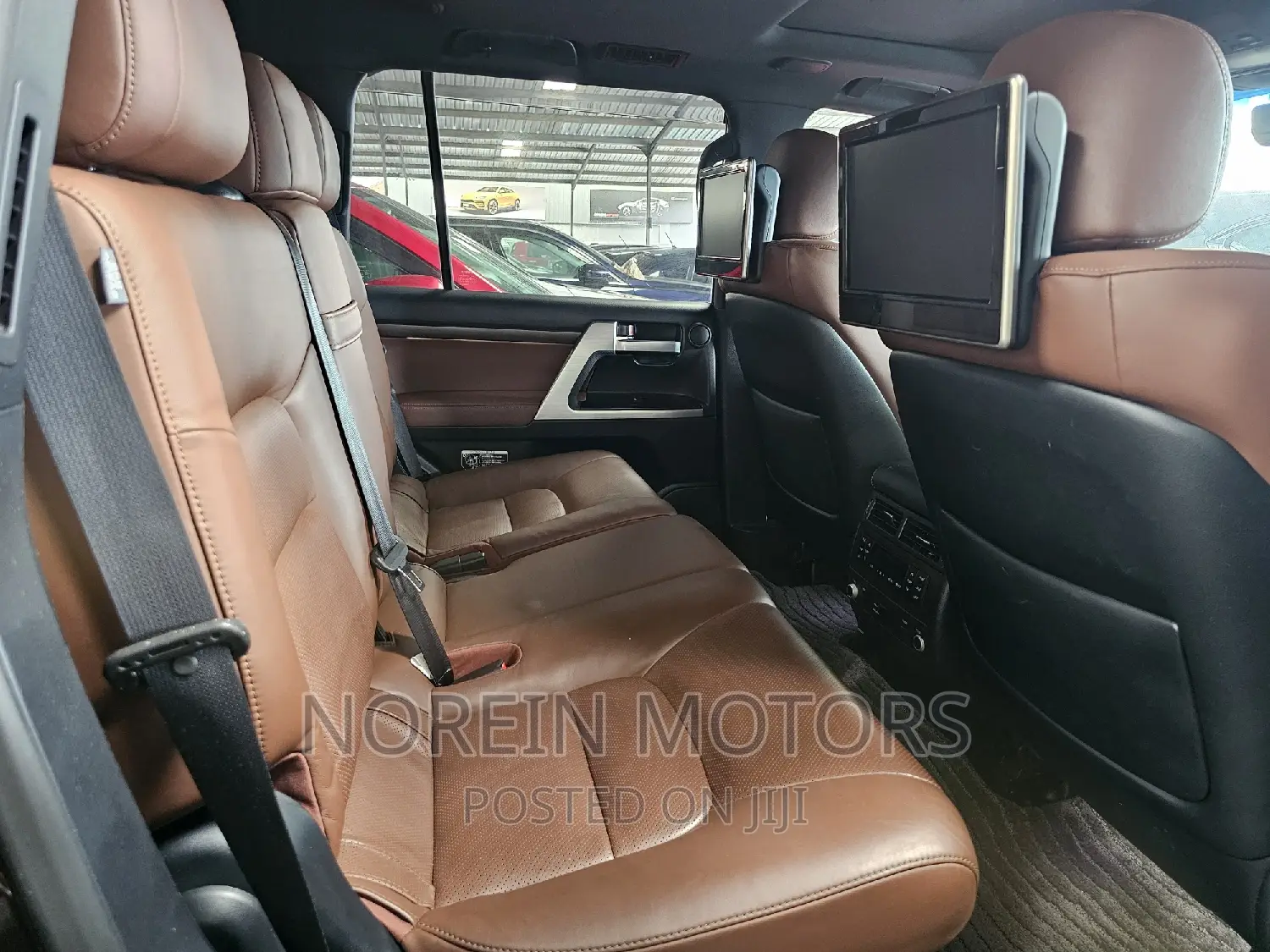 Toyota Land Cruiser 2017 Brown