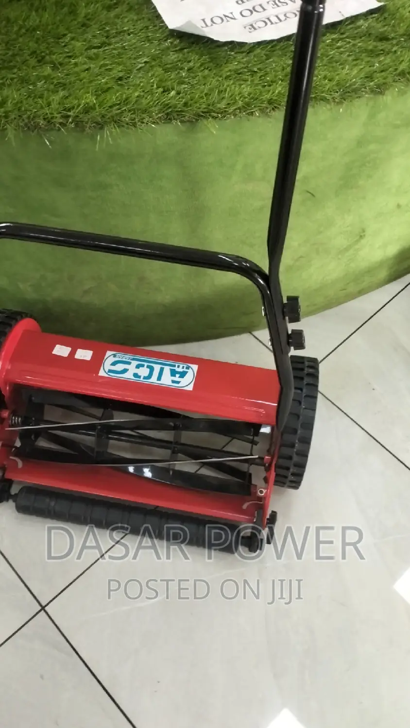Manual Lawn Mowers