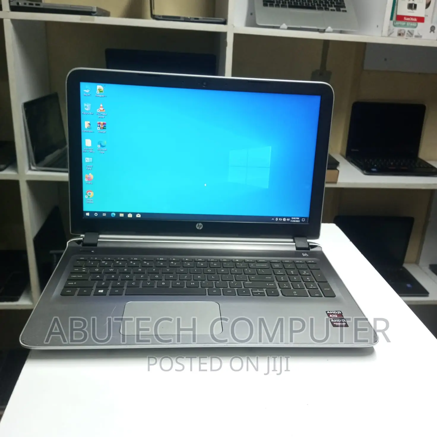 Laptop HP Pavilion 10 4GB Intel Celeron HDD 500GB