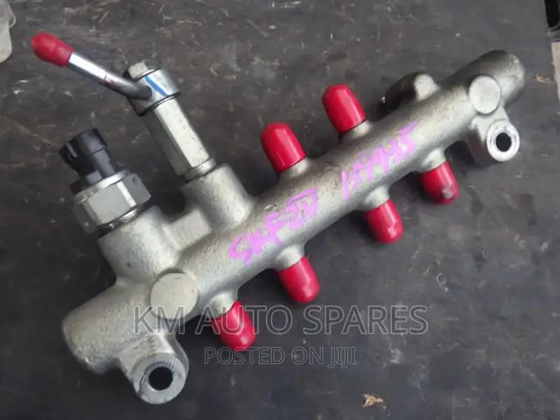 Mazda Rf8 Common Rail Injector for Bongo, Nissan Vanette.