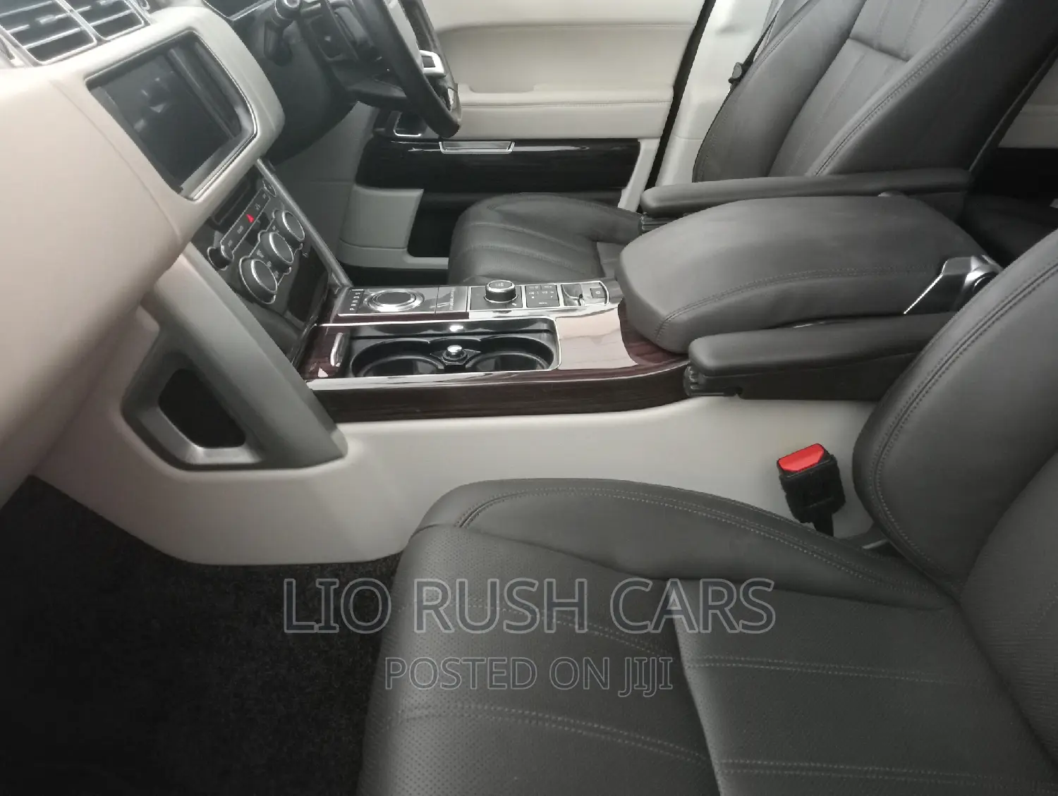 Land Rover Range Rover Vogue 2017 Silver