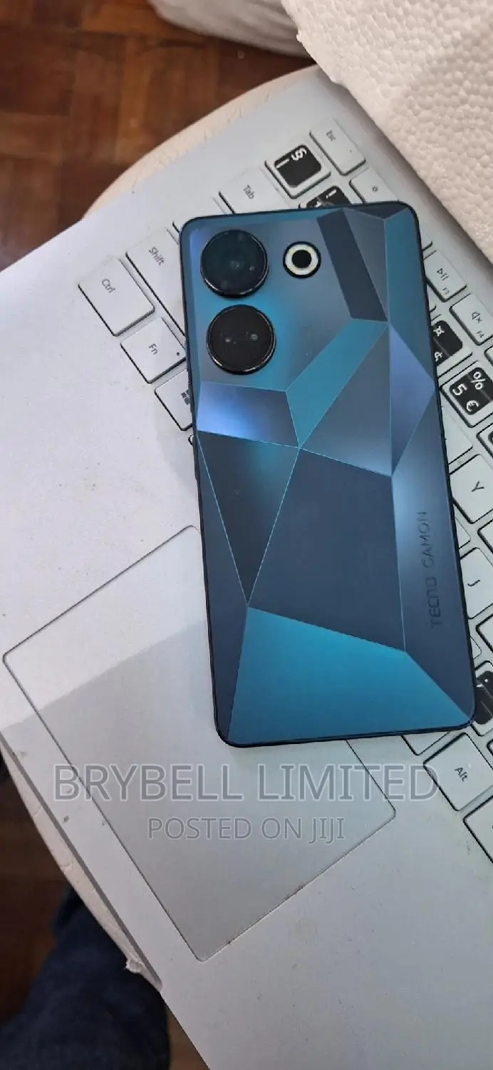 Tecno Camon 20 256 GB Blue