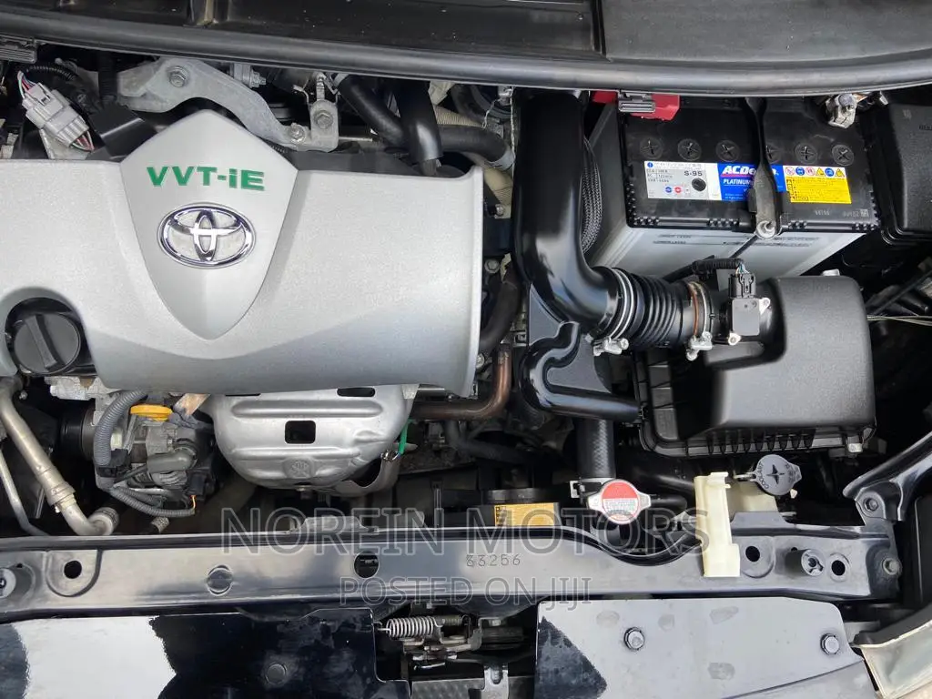 Toyota Spade 2017 Matt Black
