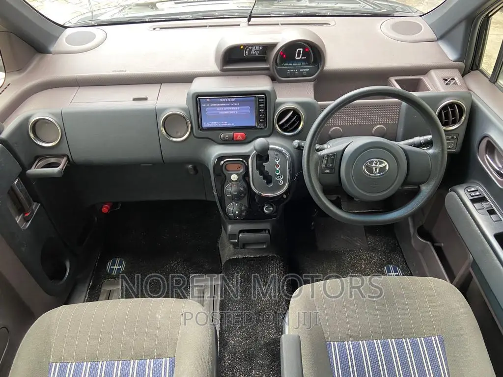Toyota Spade 2017 Matt Black