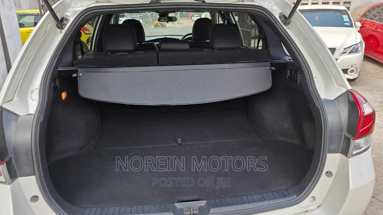 Toyota Corolla Fielder 2017 Pearl