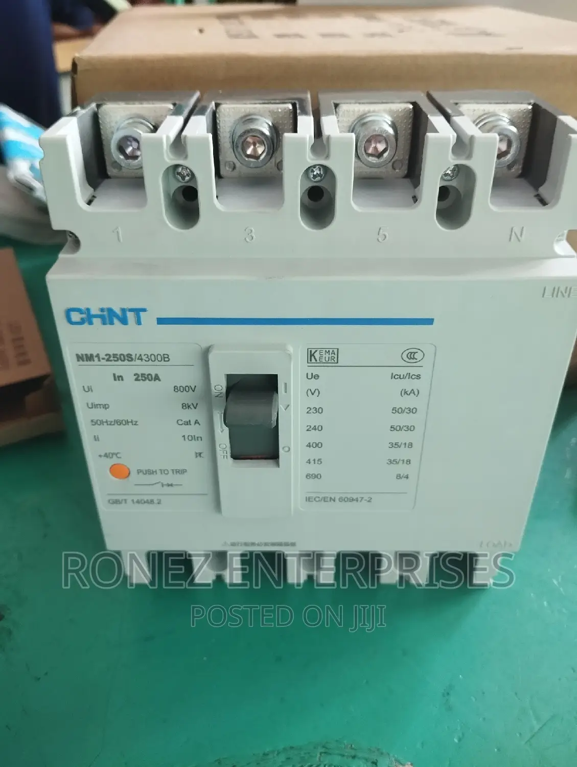 McCb 4pole 250amps