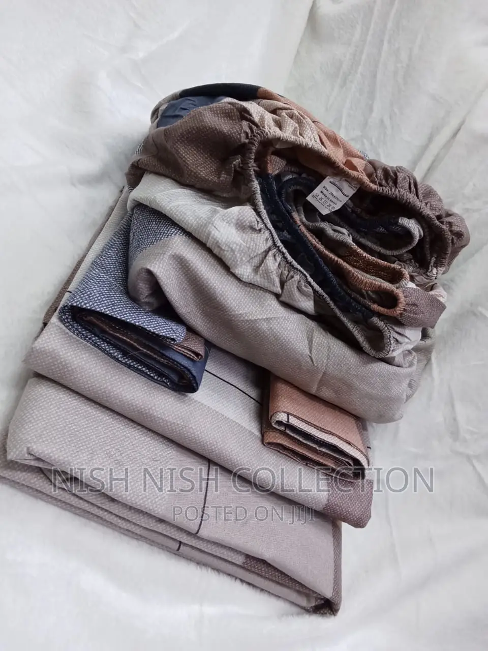 6*7: Cotton Fitted Bedsheet
