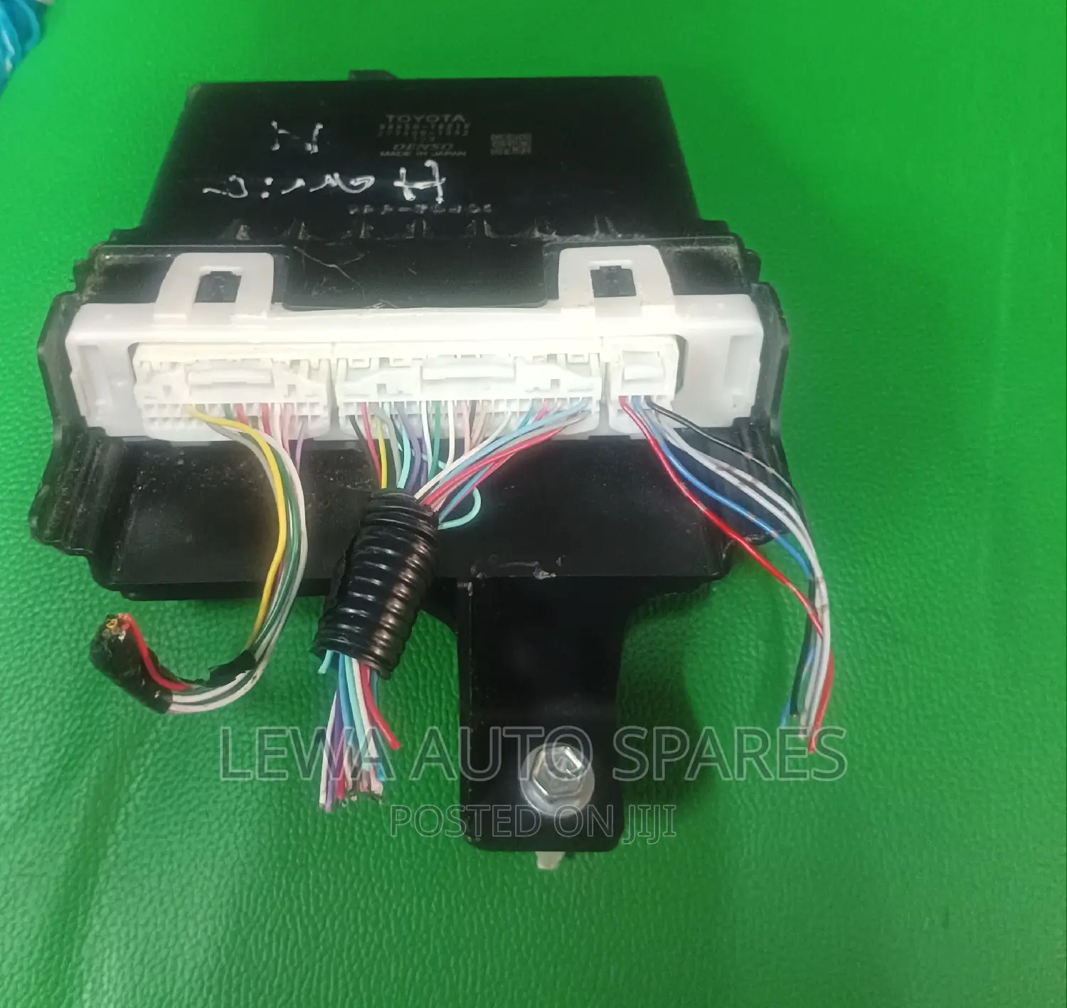 Ac Control Switch For Lexus 2016 – Ex Japan – Nairobi Cbd
