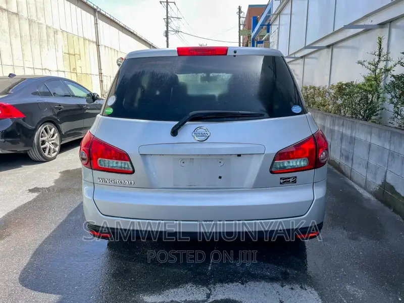 Nissan Wingroad 2016 Silver
