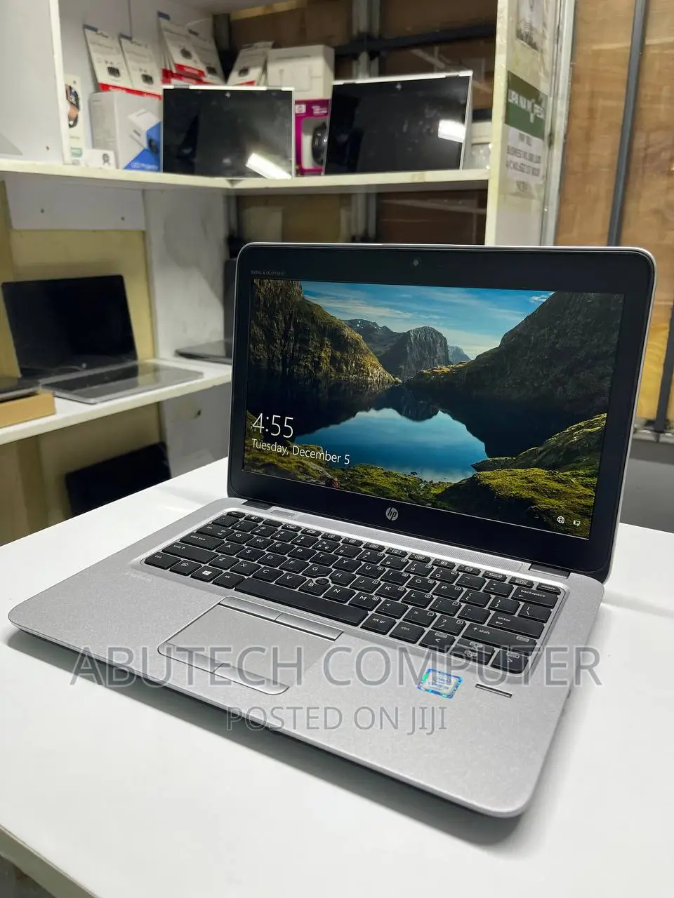 Laptop HP EliteBook 820 G3 8GB Intel Core I5 SSD 256GB