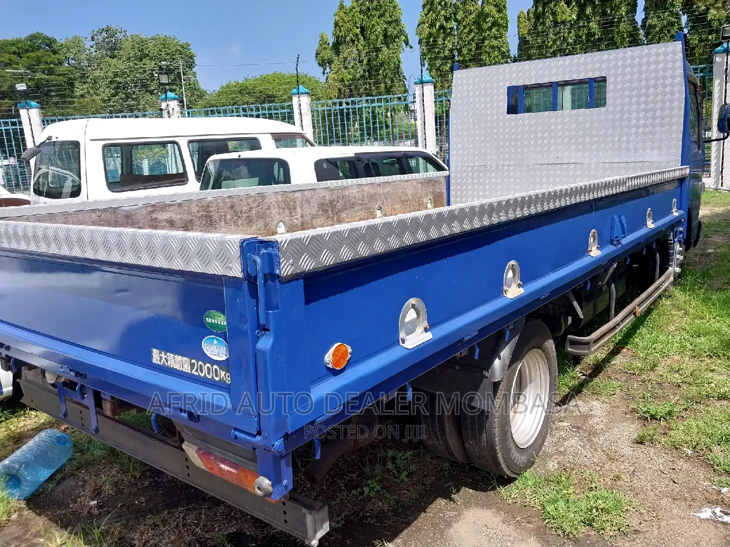 Mistubshi Fuso 2016