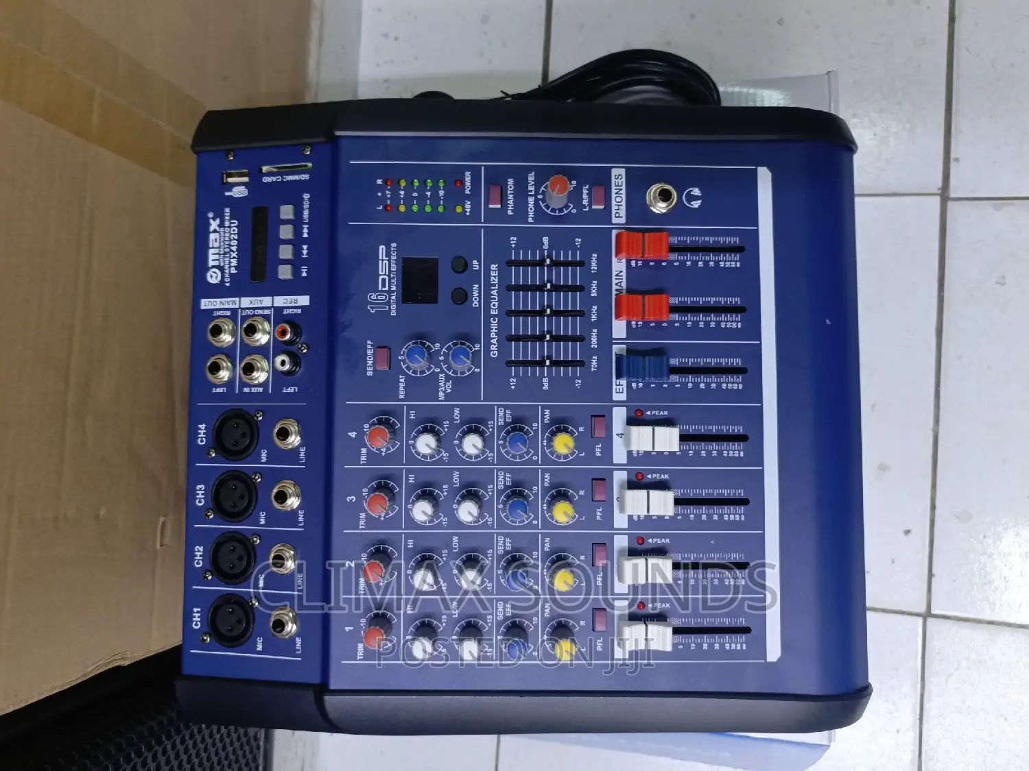 Powered Mixer 4 Channels Maxs