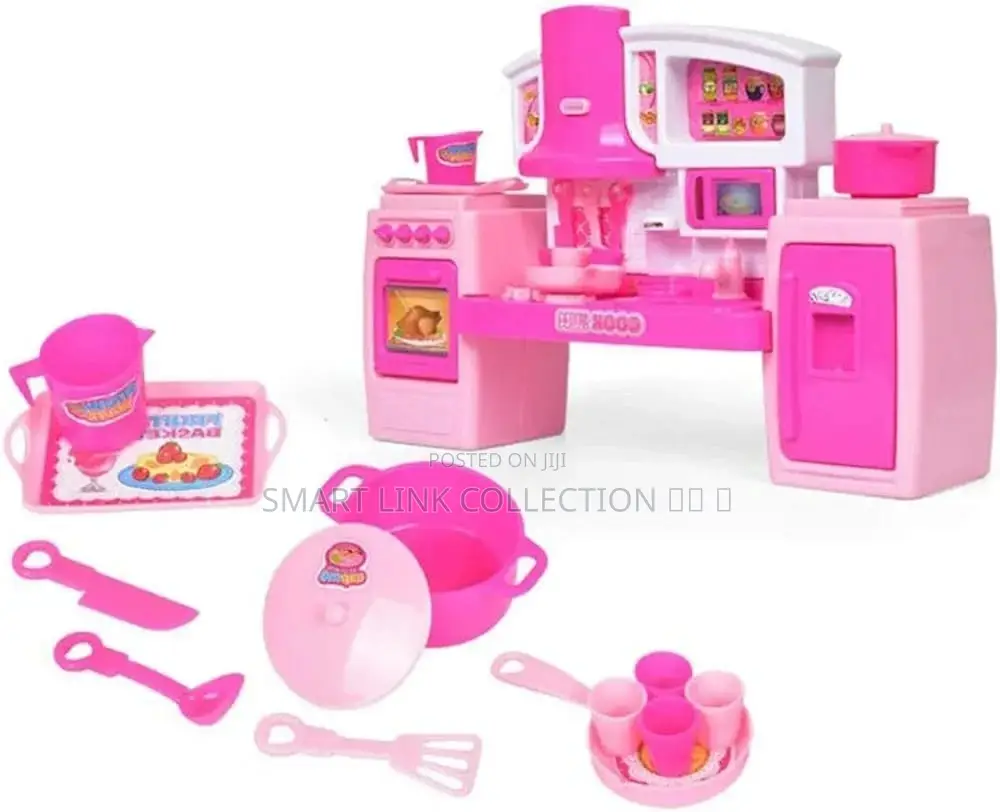  LOL Kitchen Play Set
 Light and Sound