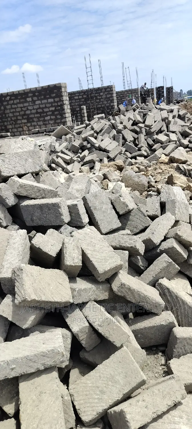 Ndarugo Mawe, Machine Cut Stones Quality POA
