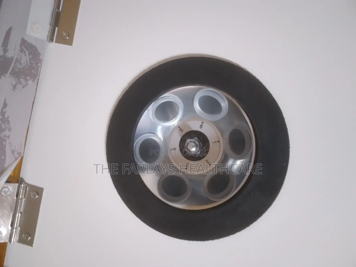 Centrifuge 6 Tubes Box.