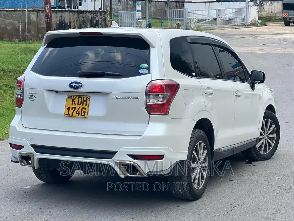 Subaru Forester 2015 Pearl