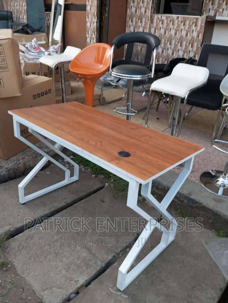 1.2 MTRS Metallic Study/Office/School Desk