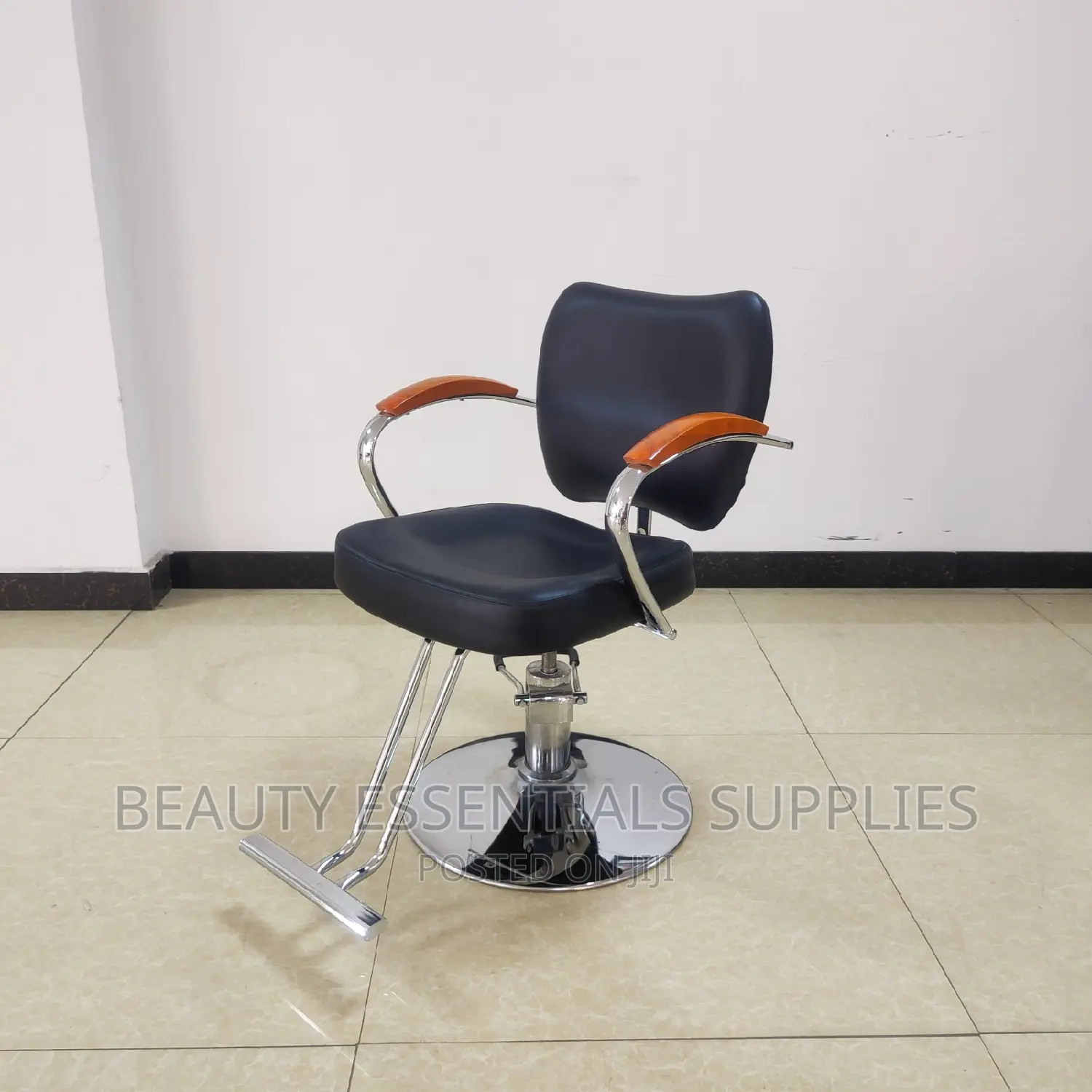 Salon Styling Chair/ Plaiting Chair
