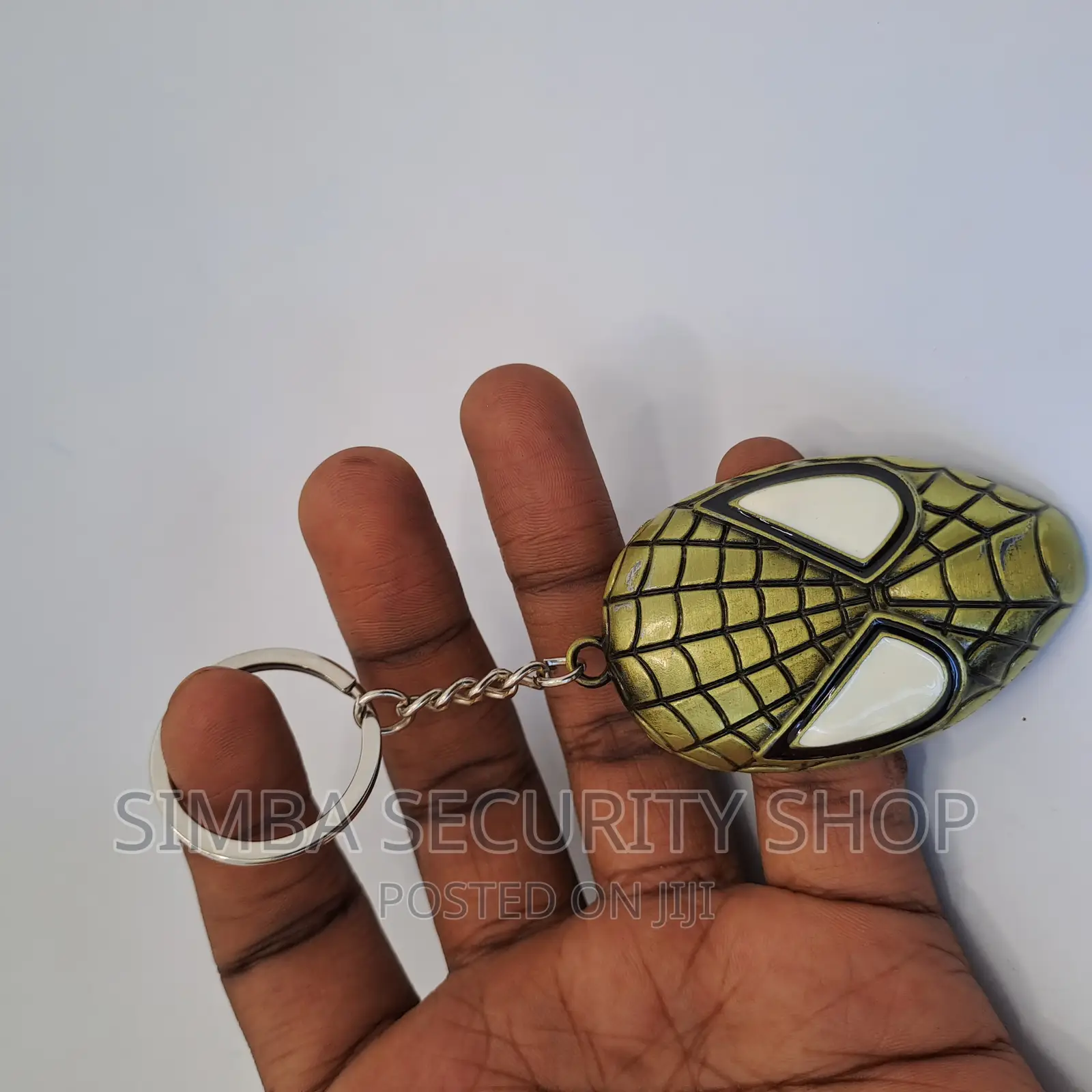 Spider Man Head Keychain Keyholder Metal Key Ring Pendant