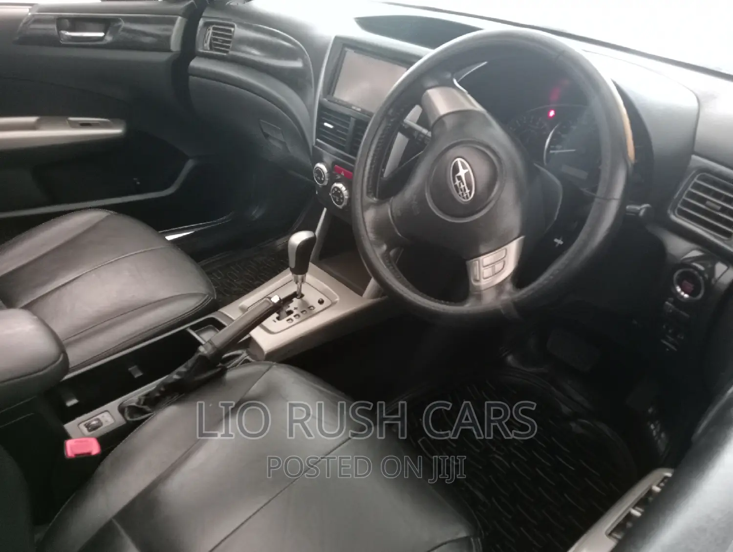 Subaru Forester 2011 Gold