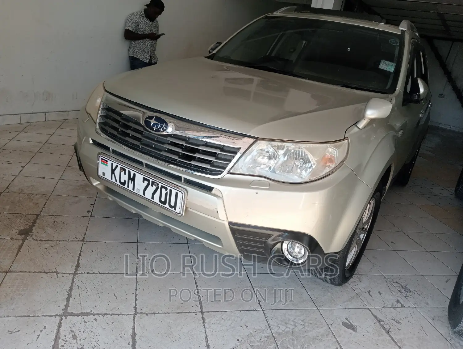 Subaru Forester 2011 Gold