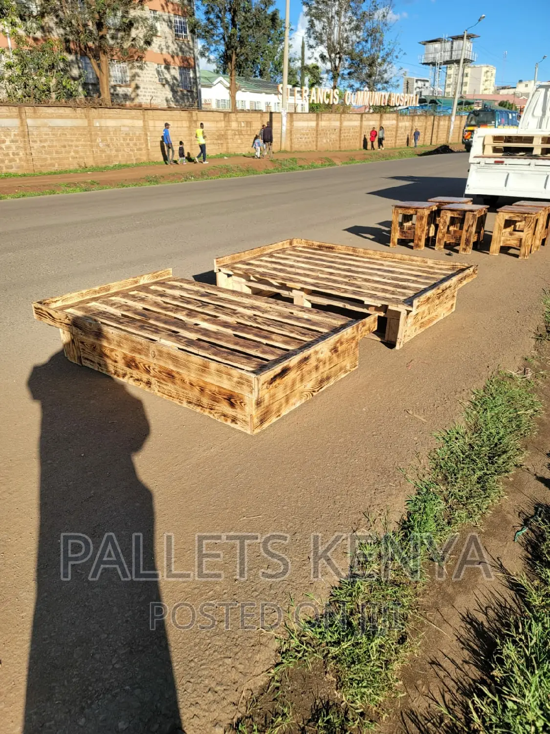 Pallet Bed- 5*6 Blazed Pallet Bed. (#JD03)